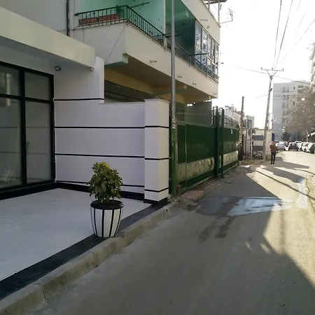Apartment Ar Tirana